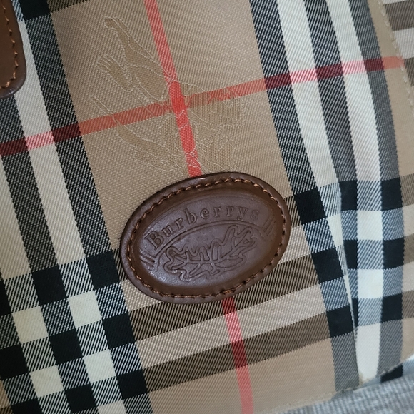 Burberry Horseferry Nova Check Tote..Authentic!!! - Picture 6 of 16